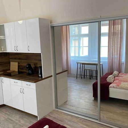 Studio In Gothic House, 50M To The Old Town Square Praha Eksteriør bilde