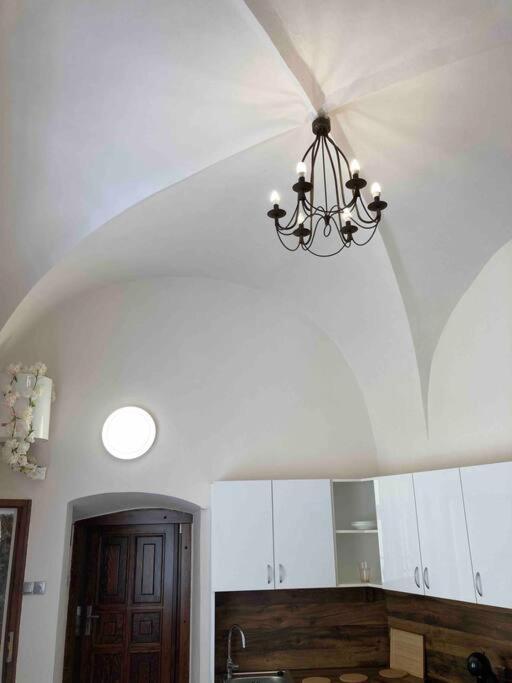 Studio In Gothic House, 50M To The Old Town Square Praha Eksteriør bilde